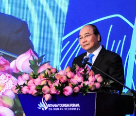Thủ tướng Nguyễn Xuân Phúc trăn trở về nguồn nhân lực du lịch